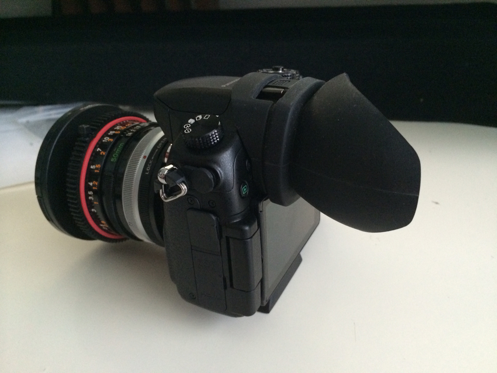 GH4eyecup.jpg